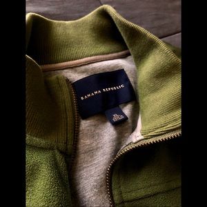 Banana Republic men’s green fleece - XL